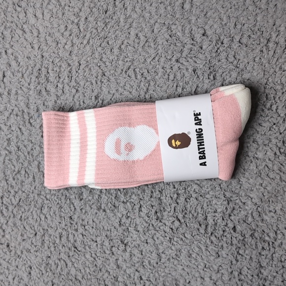 Bape Crew Socks‎ Ape Head Logo Striped Mens Womens Unisex Size 9-11 Pink White - Picture 1 of 1